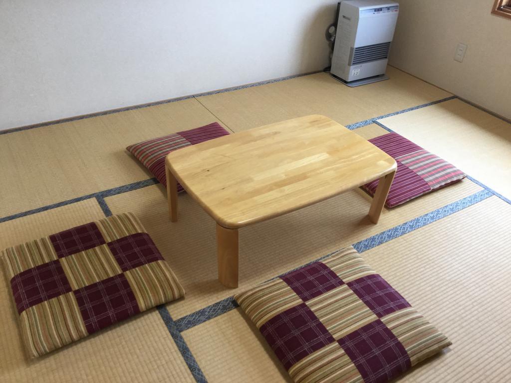 Hotel Natsumi No Sato à Biei Extérieur photo