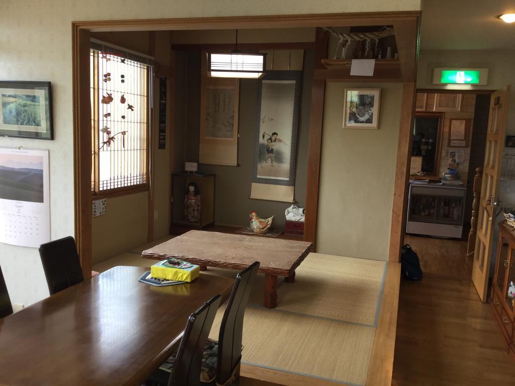Hotel Natsumi No Sato à Biei Extérieur photo