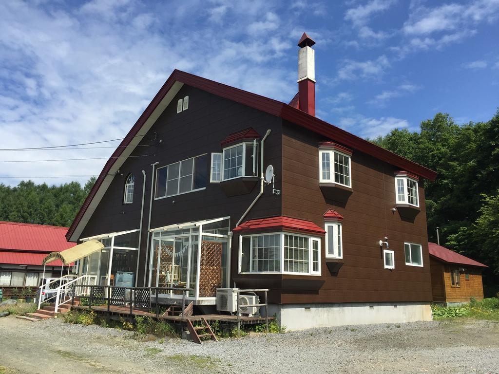 Hotel Natsumi No Sato à Biei Extérieur photo